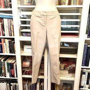 Amanda + Chelsea low Rise Contemporary Fit pants